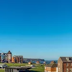 Four Square Nyaraló *