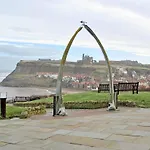 Four Square Whitby