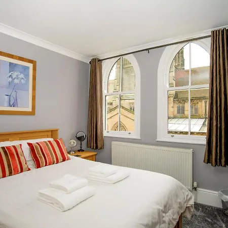 Four Square 펜션 *